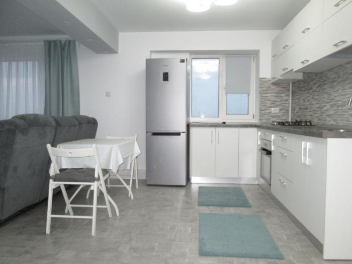 Apartament Sarra Targoviste Eksteriør billede